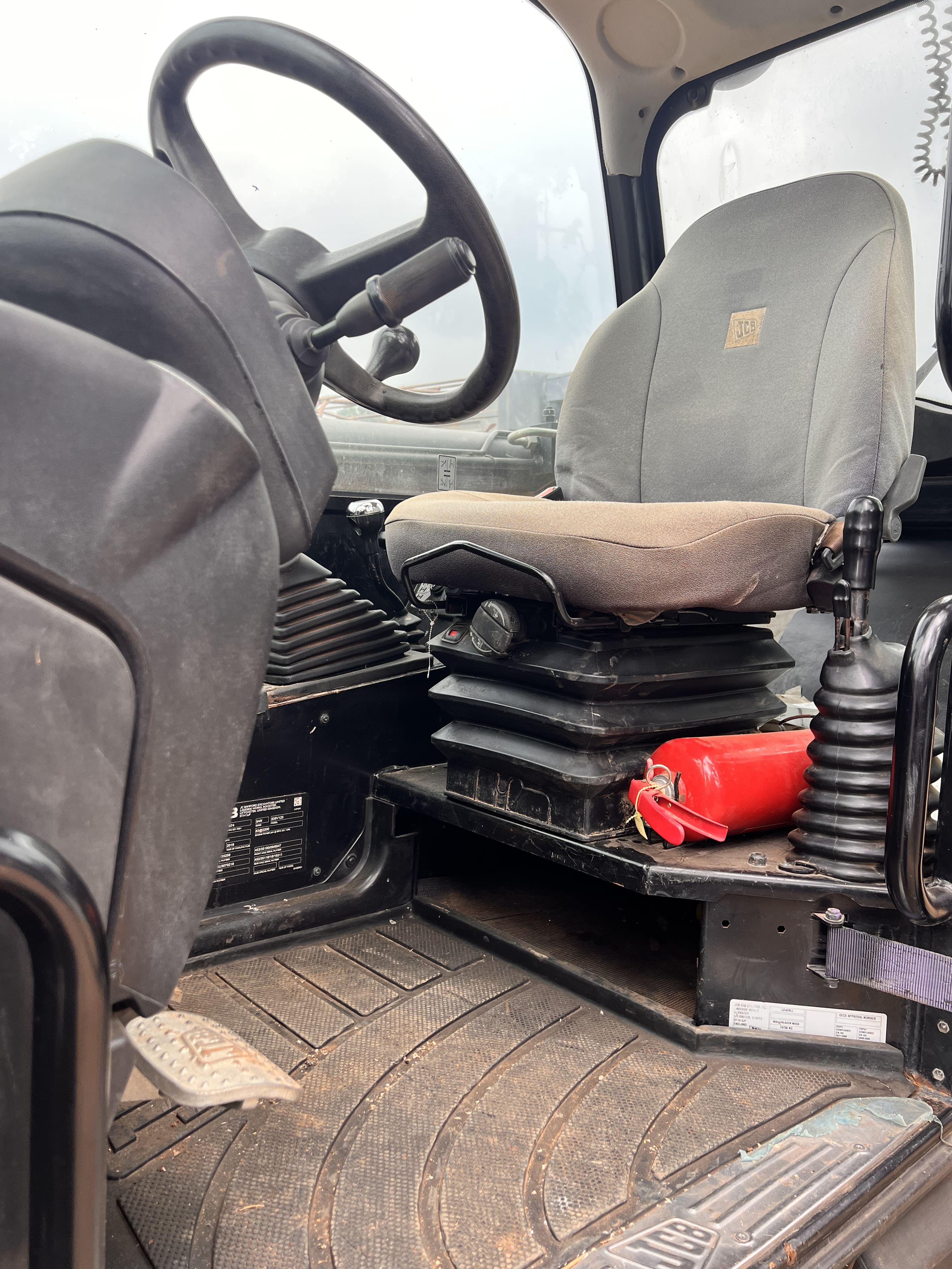 JCB TELEHANDLER (535-125) - Image 6